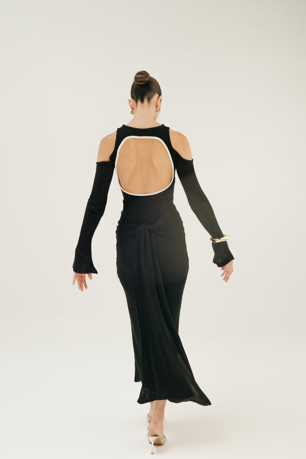 VESTIDO VOLVER AL VALLE - BLACK